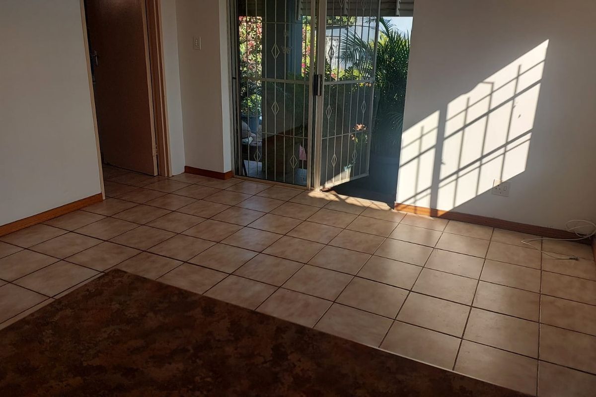 Charming 2 Bedroom Garden Cottage in Empangeni - Photo 5
