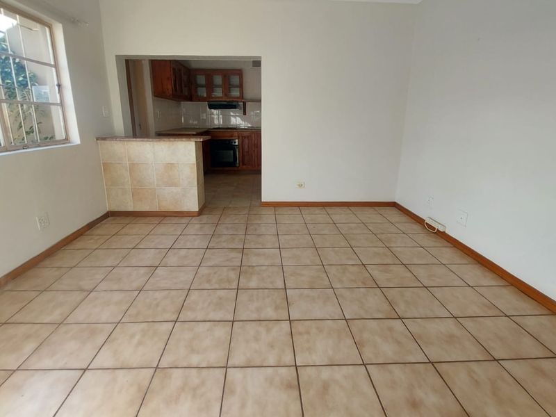 Charming 2 Bedroom Garden Cottage in Empangeni - Photo 8