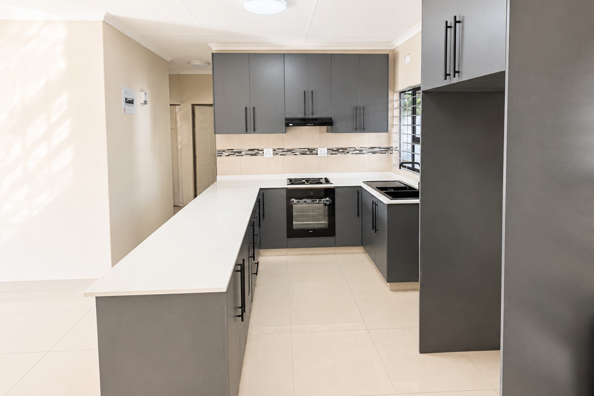 Brand-New Dual Living Opportunity – Modern 3-Bedroom Homes on One Erf! - Photo 4