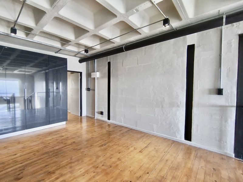 Modern Loft Living in an Unbeatable Location - Photo 8