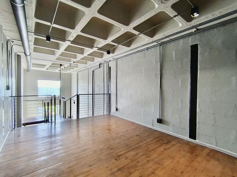 Modern Loft Living in an Unbeatable Location - Photo 9