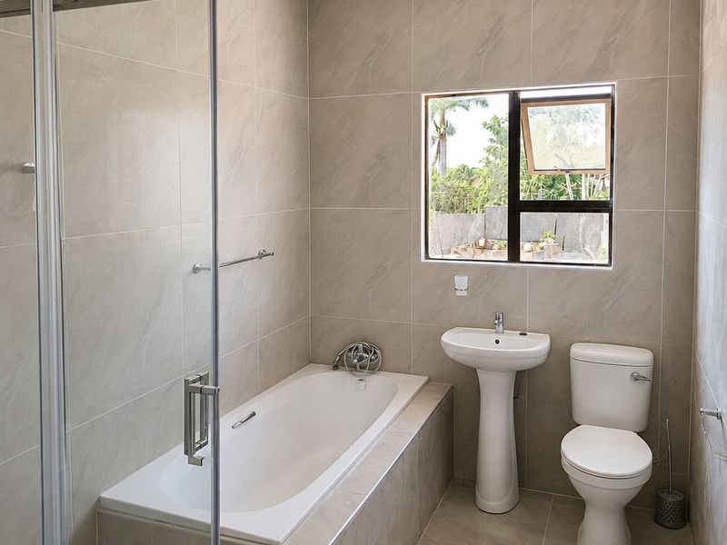 Spacious 3-Bedroom Home with Large Garden – Currently Under Renovation - Photo 7