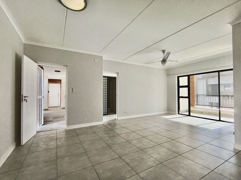 Modern 3-Bedroom Apartment in a Prestigious Lifestyle Estate - Photo 5