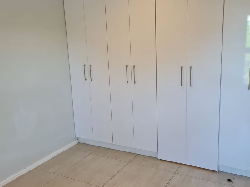 Modern wo bedroom apartment for sale! - Photo 7