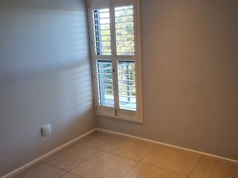 Modern wo bedroom apartment for sale! - Photo 6