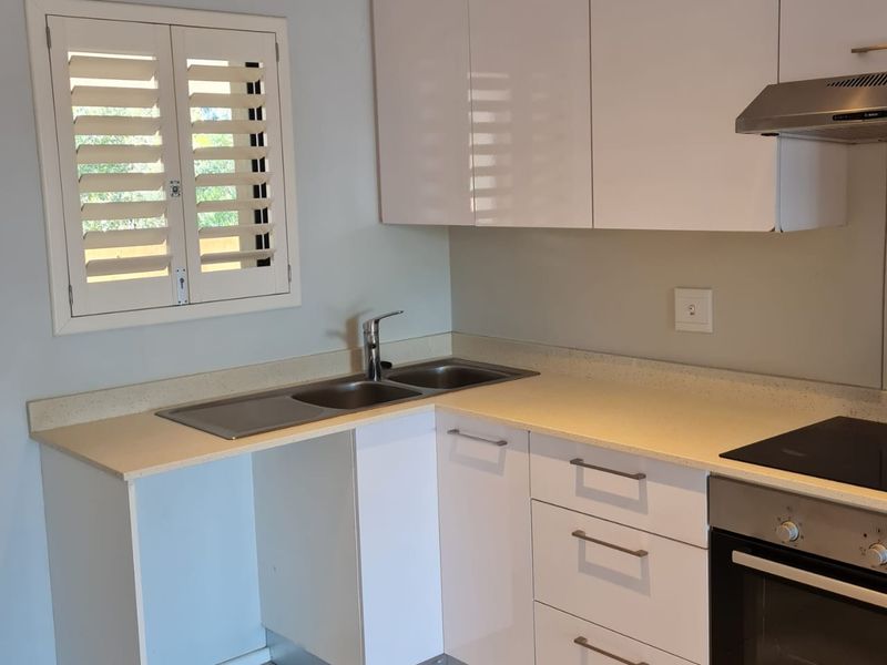 Modern wo bedroom apartment for sale! - Photo 4