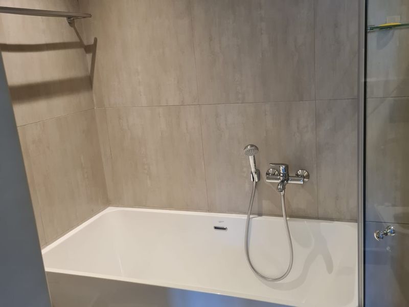 Modern wo bedroom apartment for sale! - Photo 10