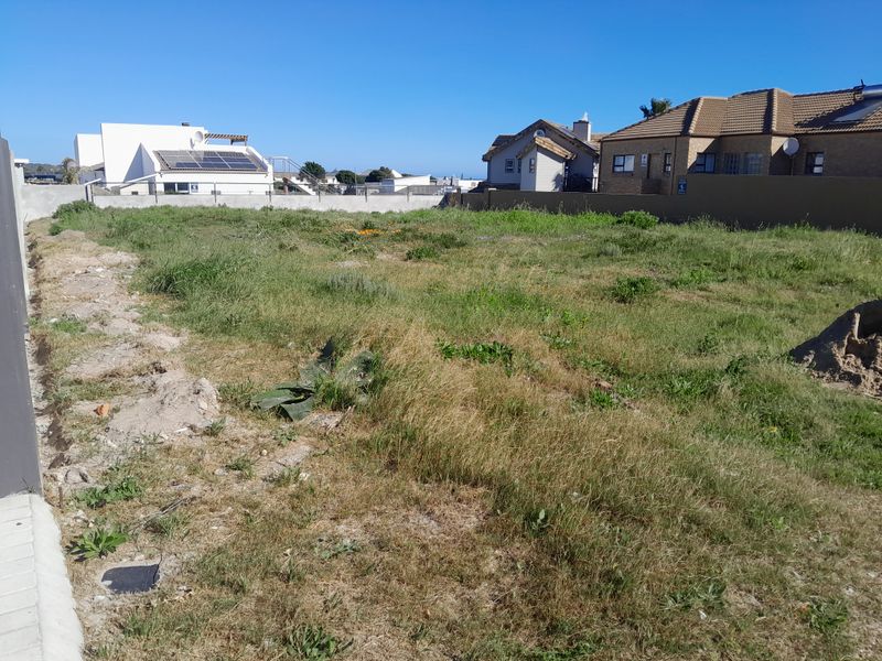 Lovely Vacant Stand in Perlemoenbaai - Photo 3
