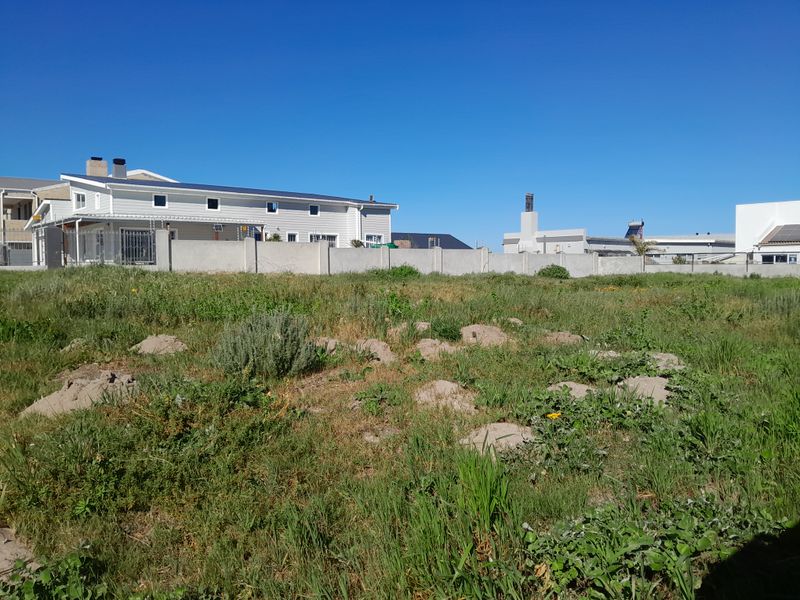Lovely Vacant Stand in Perlemoenbaai - Photo 4