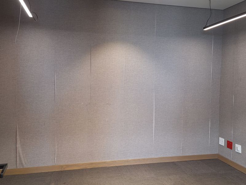 552 sqm FULLY FITTED OFFICE IN SANDTON CBD - Photo 10