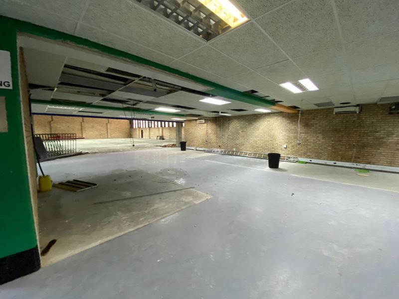 2725m2 Warehouse For Sale or To Let in North Riding - Photo 7