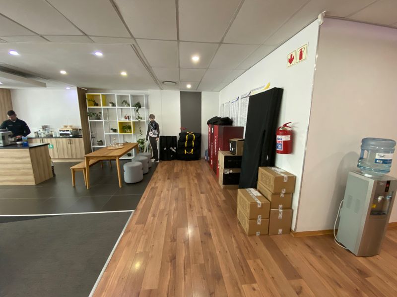 272m2 First Floor Suite to Let in Fourways - Photo 10