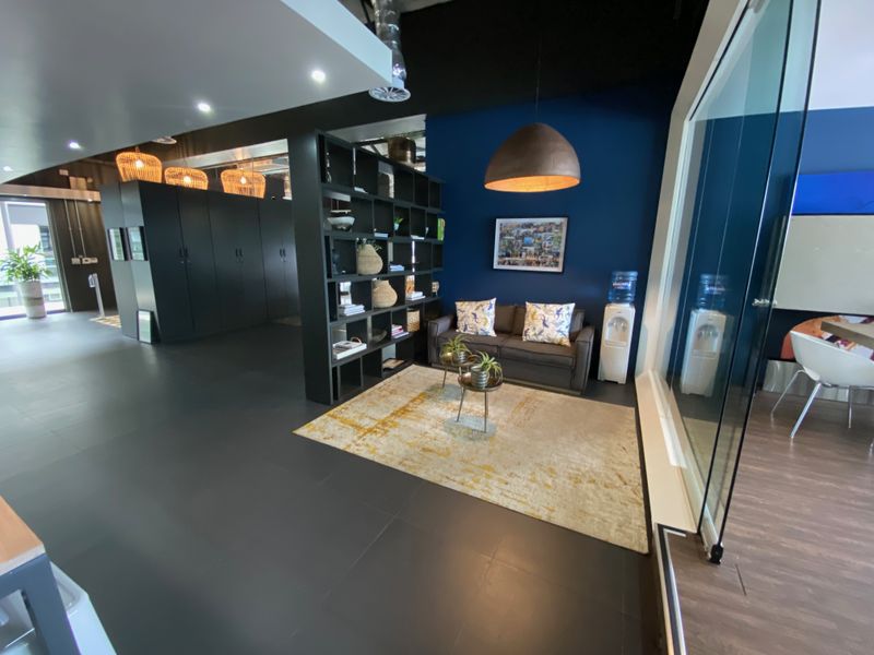 276m2 Second Floor Suite with High-end Fit-out to Let in Fourways - Photo 8