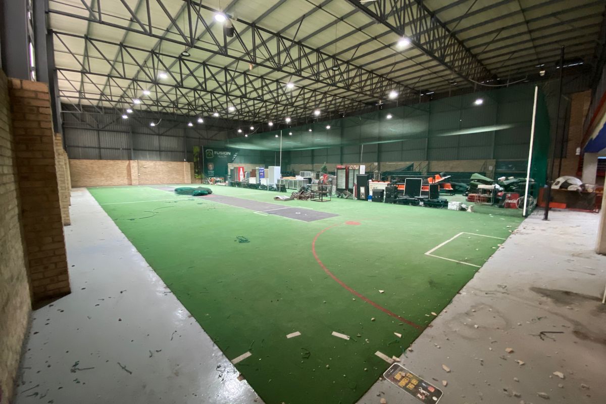 2725m2 Warehouse To Let or For Sale in North Riding - Photo 5