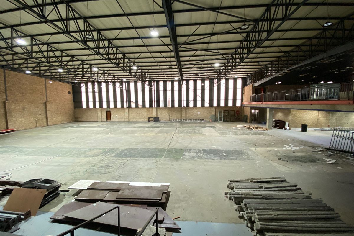 2725m2 Warehouse To Let or For Sale in North Riding - Photo 3