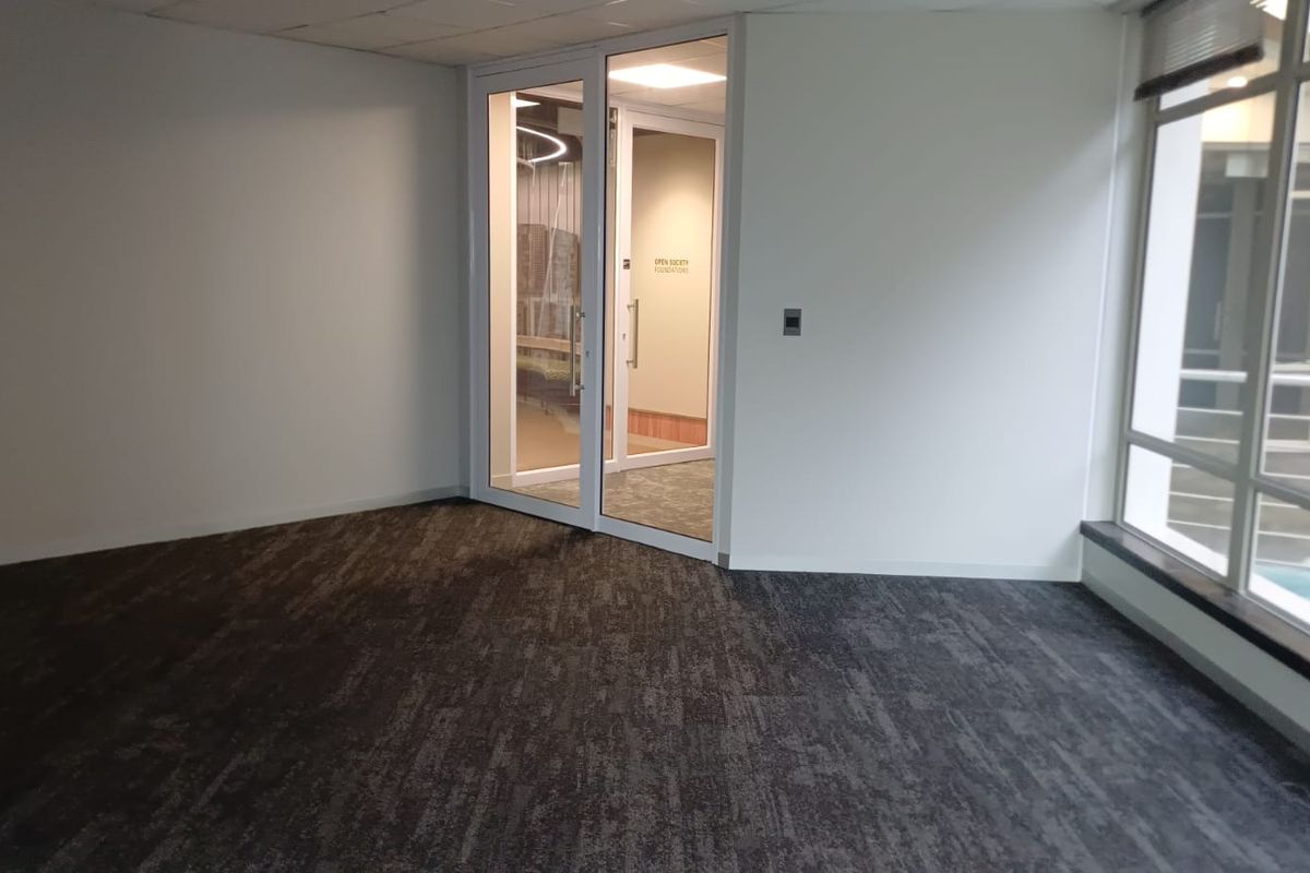 269.08sqm P-GRADE OFFICE IN SANDTON CENTRAL - Photo 5