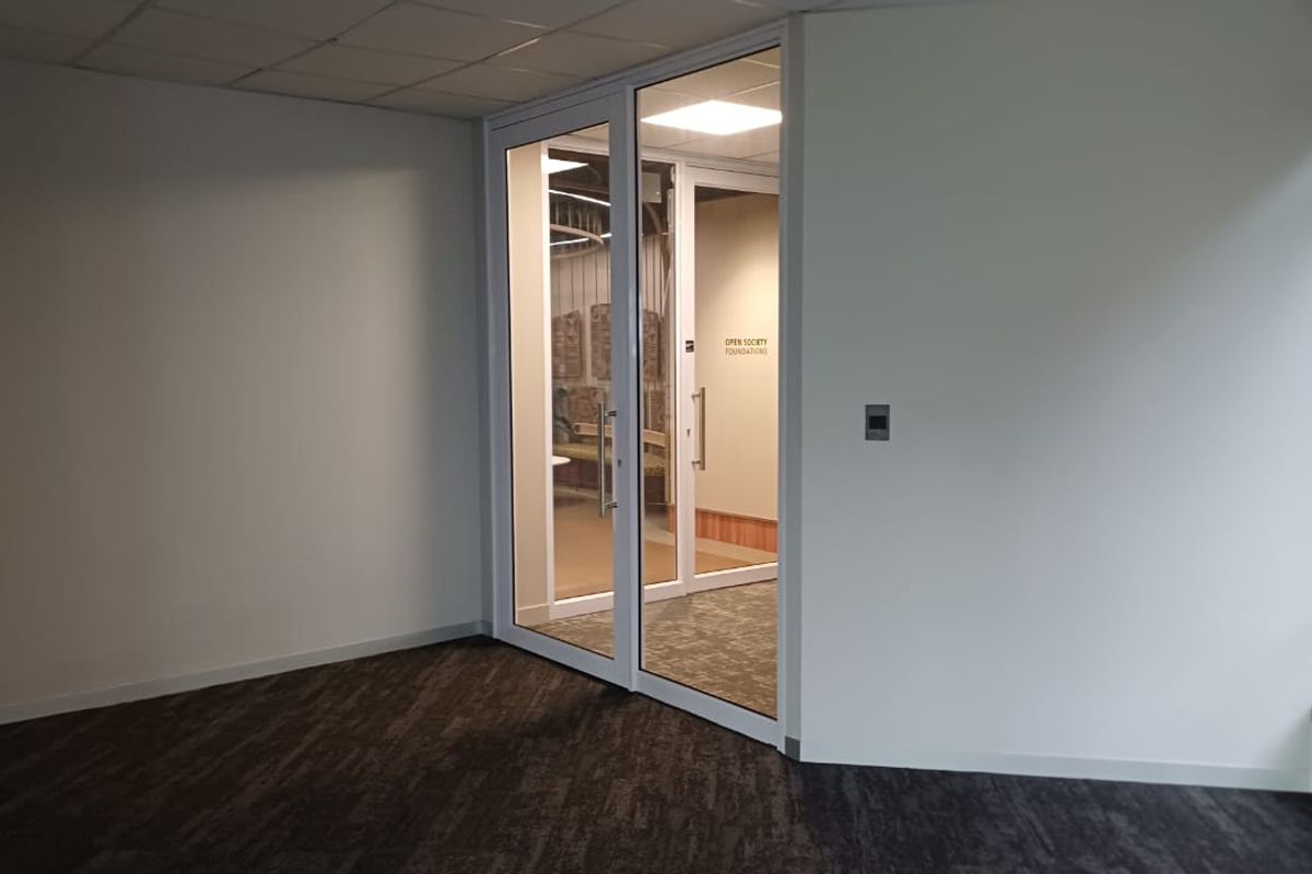 269.08sqm P-GRADE OFFICE IN SANDTON CENTRAL - Photo 2