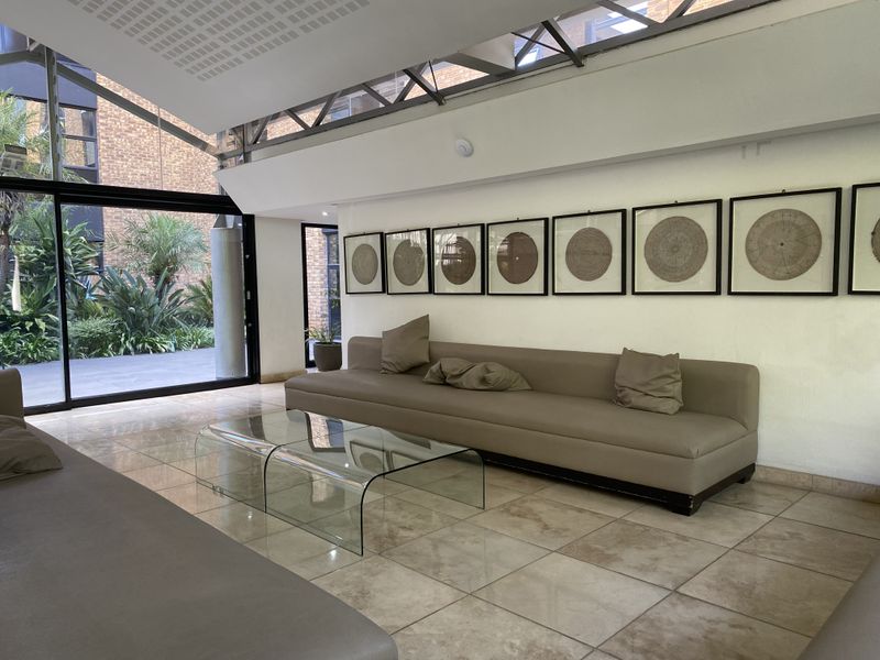 A-grade air-conditioned offices to rent in Rosebank - Photo 5