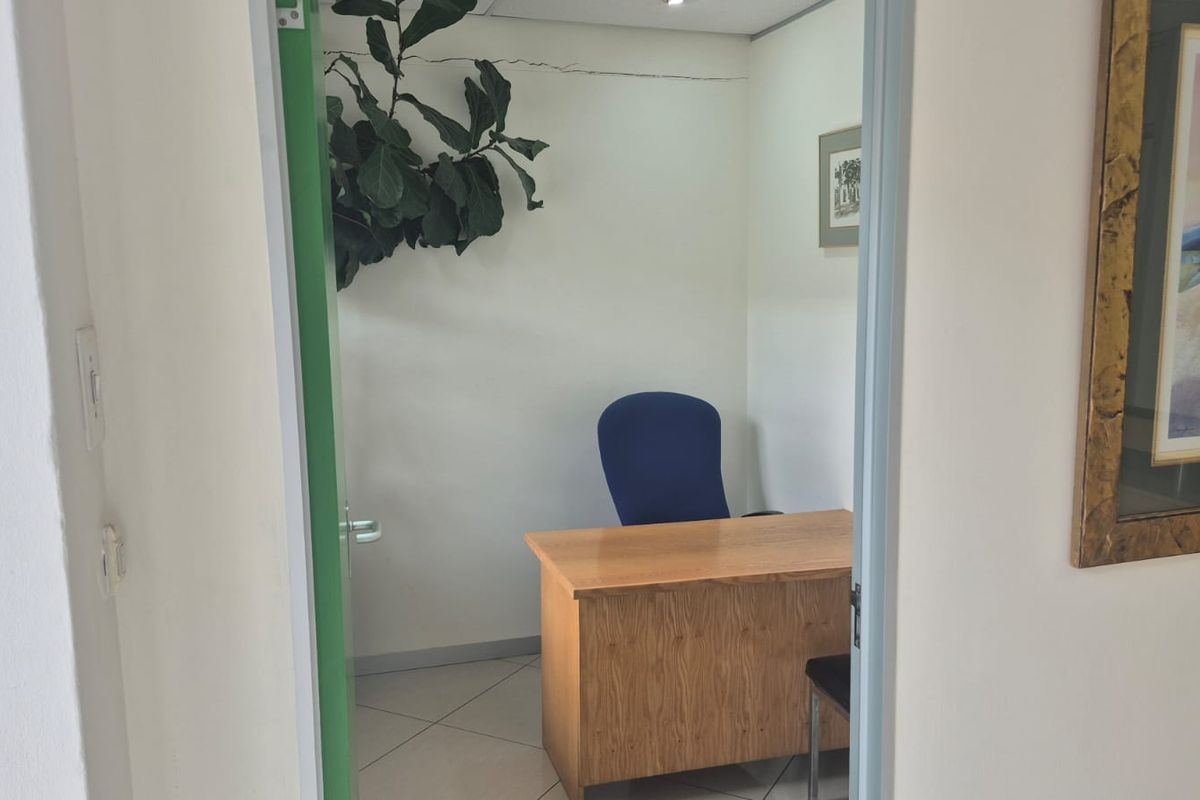 Office suite for sale in sought after business park, Greenstone, Edenvale - Photo 3