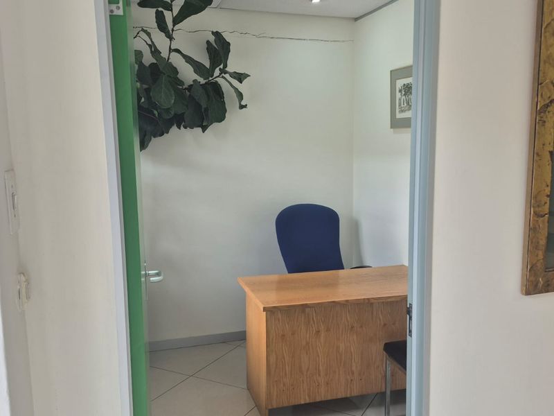 Office suite for sale in sought after business park, Greenstone, Edenvale - Photo 3