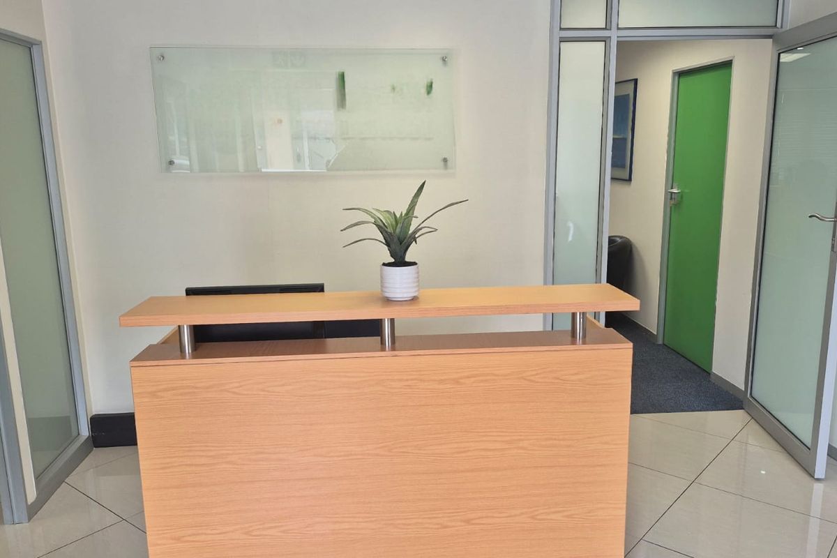 Office suite for sale in sought after business park, Greenstone, Edenvale - Photo 2