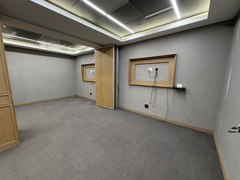 Premium Fitted Office To Let – 552 sqm | 7th Floor | 90 Grayston Drive, Sandton - Photo 10