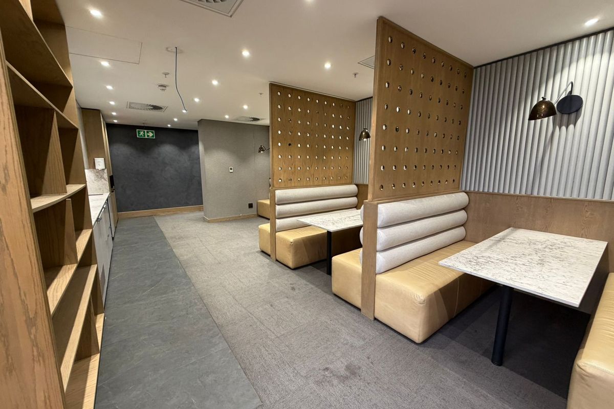 Premium Fitted Office To Let – 552 sqm | 7th Floor | 90 Grayston Drive, Sandton - Photo 2