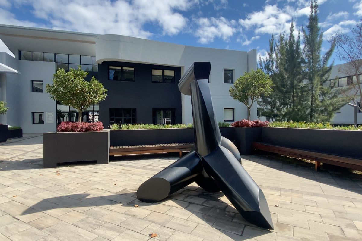 Stunning Office Suite to rent in secure complex in Hyde Park, Johannesburg - Photo 2