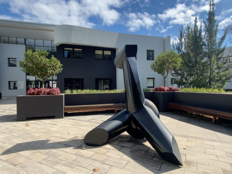 Stunning Office Suite to rent in secure complex in Hyde Park, Johannesburg - Photo 2