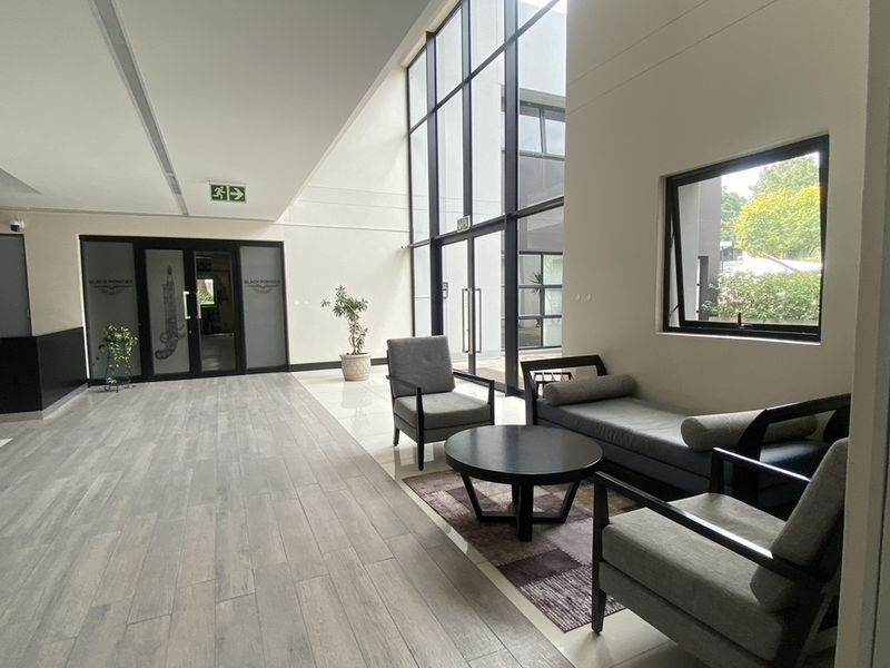Stunning Office Suite to rent in secure complex in Hyde Park, Johannesburg - Photo 5