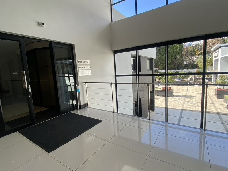 Office Suite to rent in secure  complex in Hyde Park - Photo 3
