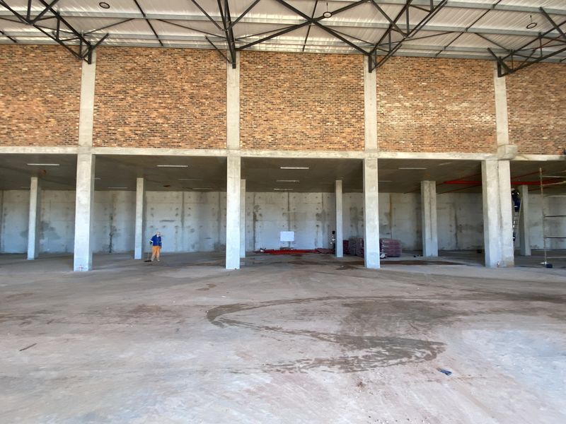 2036m2 Warehouse Nearing Completion - to Let in Lanseria - Photo 9
