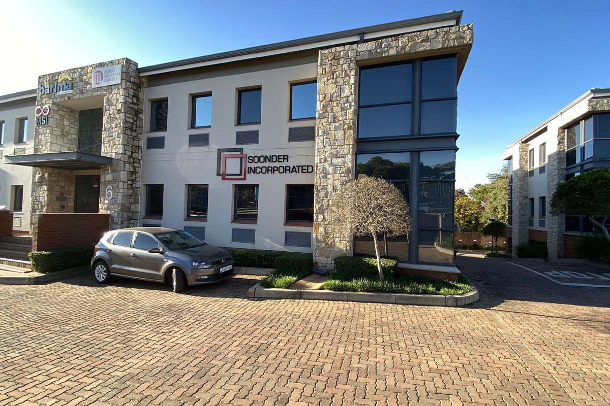 262m2 A-Grade Ground Floor Suite For Sale in Fourways - Photo 2