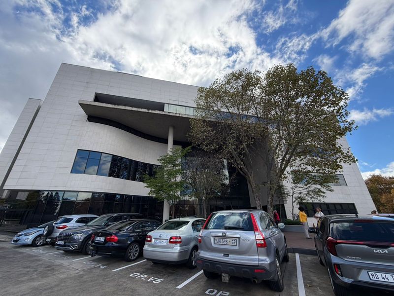 Prime Ground Floor Office Space To Let | 25 Wellington Road, Parktown - Photo 3