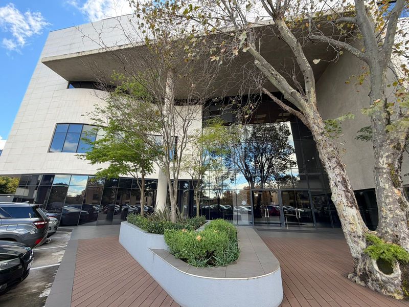 Prime Ground Floor Office Space To Let | 25 Wellington Road, Parktown - Photo 2