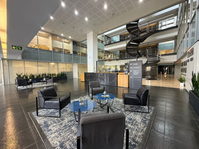 Prime Ground Floor Office Space To Let | 25 Wellington Road, Parktown - Photo 5