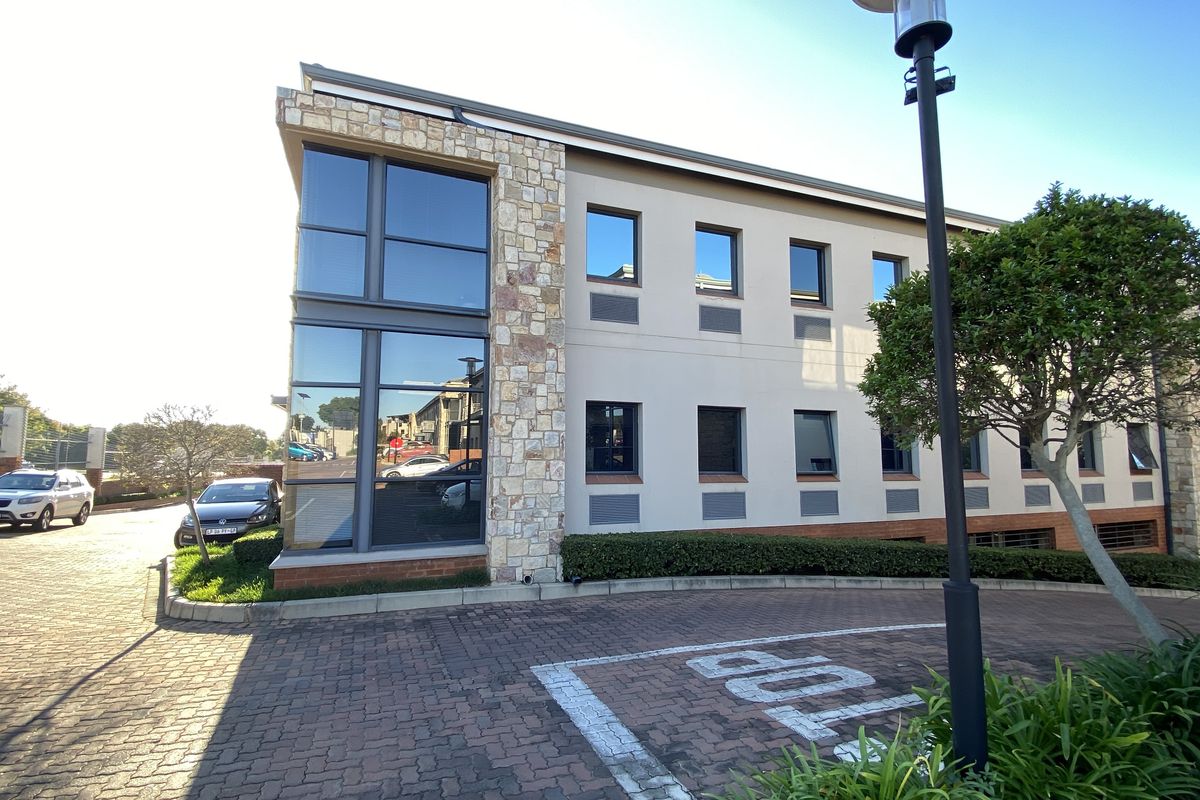 262m2 A-Grade Suite to Let in Fourways - Photo 2