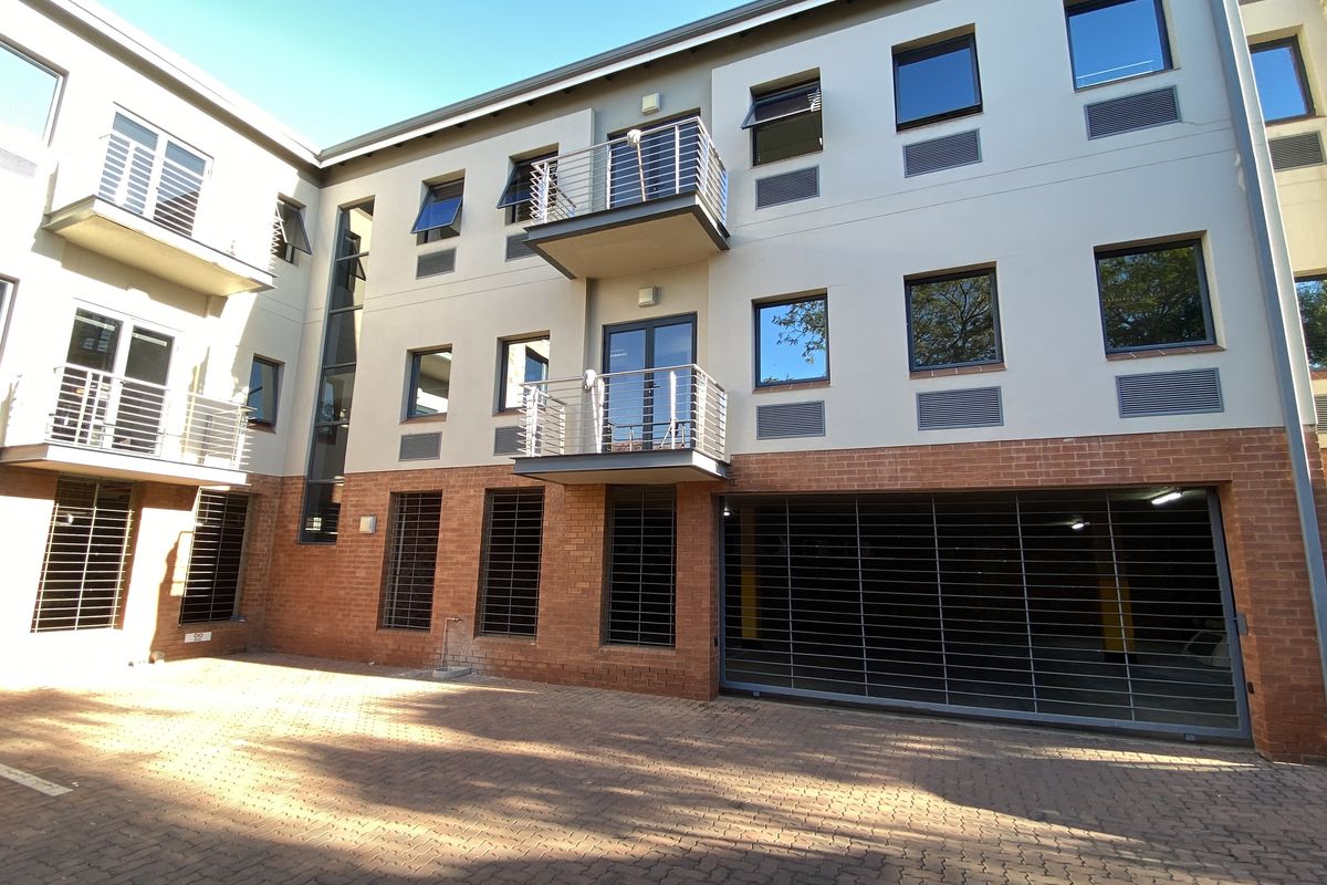 262m2 A-Grade Suite to Let in Fourways - Photo 3