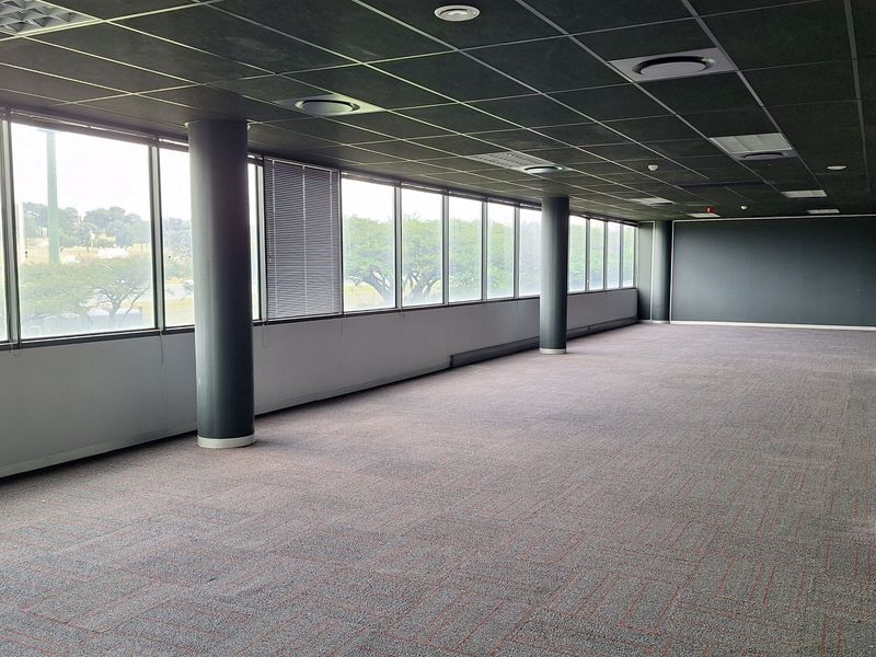 LANDMARK CORPOATE OFFICE IN WOODMEAD - Photo 6