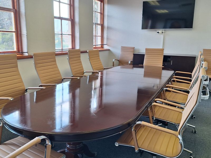 189sqm FITTED OFFICE IN PRIME LOCATION, CHISELHURSTON, SANDTON - Photo 5