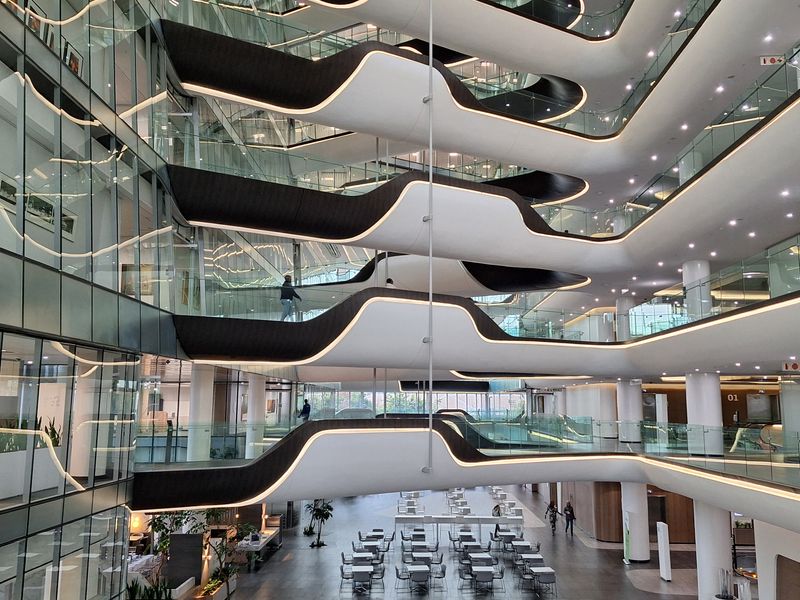 1710sqm PREMIUM OFFICE TO LET IN SANTON CBD - Photo 10