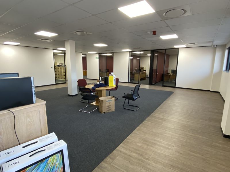 Warehouse Rental Monthly In Randburg - Photo 8