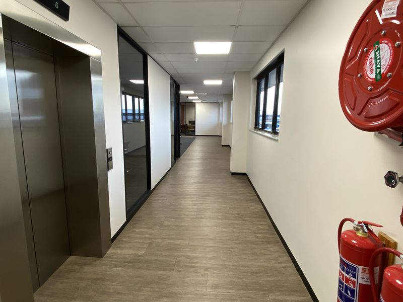Warehouse Rental Monthly In Randburg - Photo 5