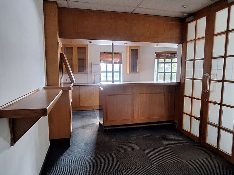 Secure Office Space with Flexible Layouts & Fibre Connectivity close to N1 Highway - Photo 5