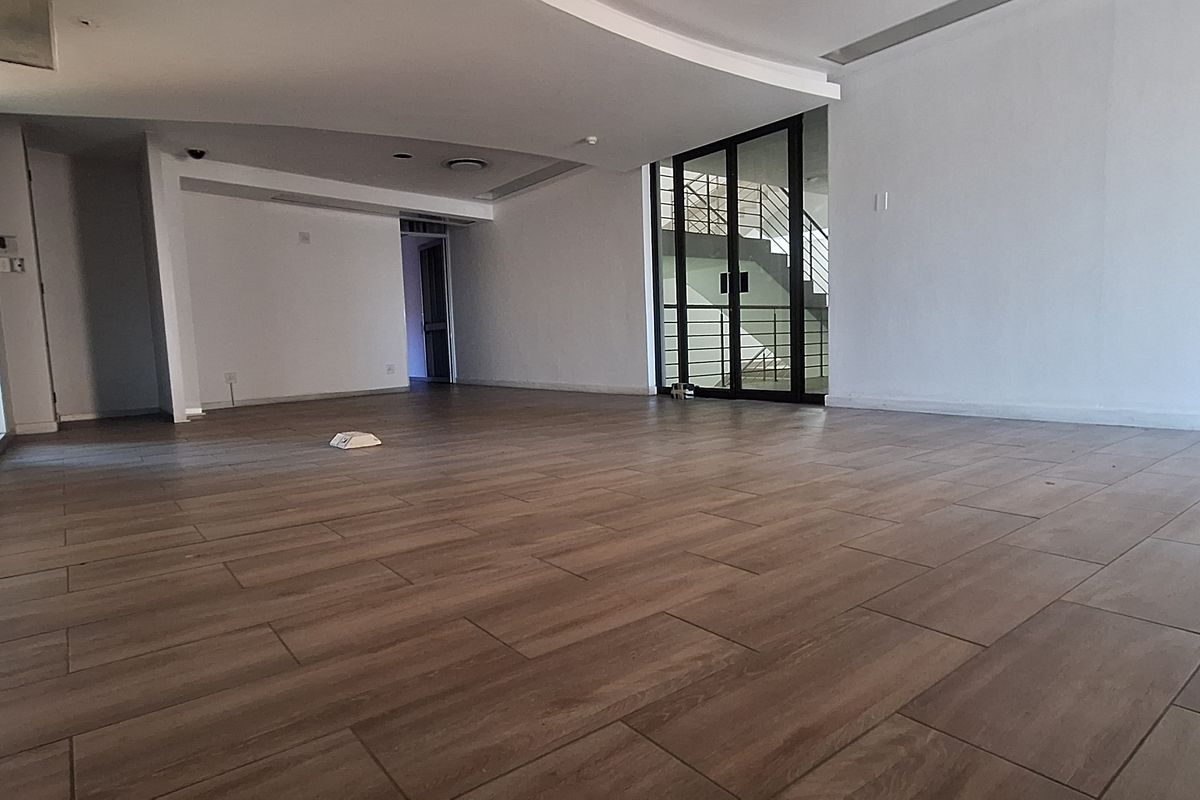 Sunninghill Commercial Rental - 4041sqm  - Entire Office Floor To Let in Secure Office Park - Photo 3
