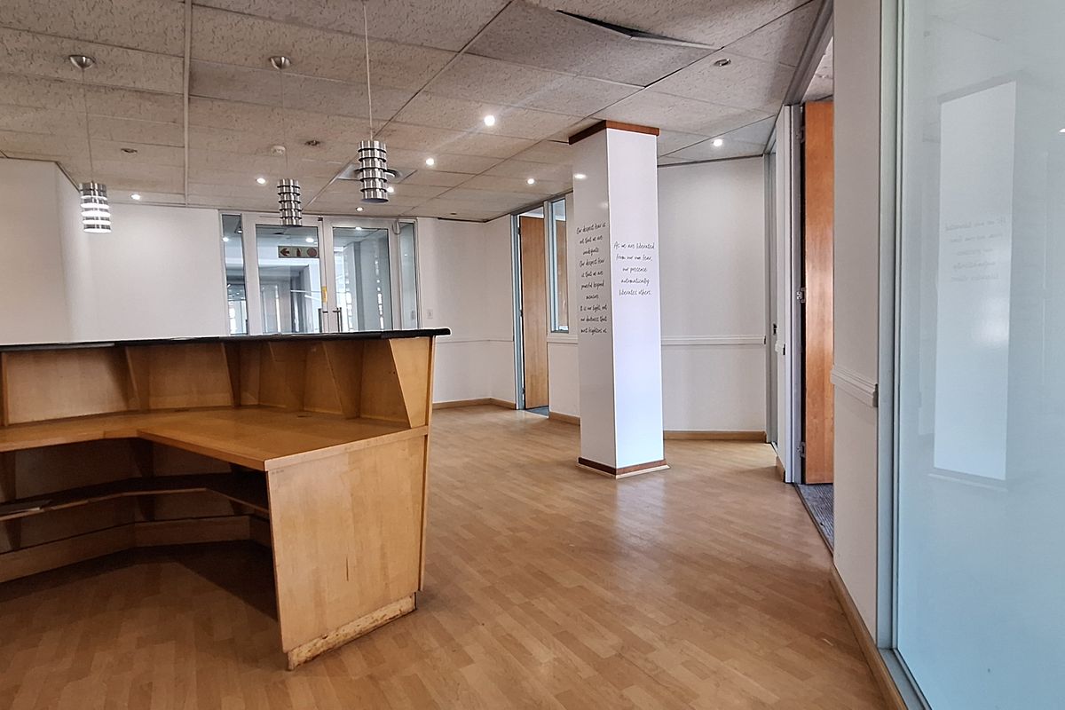 Sunninghill Commercial Rental in secure Business Park 1910SQM - Photo 4