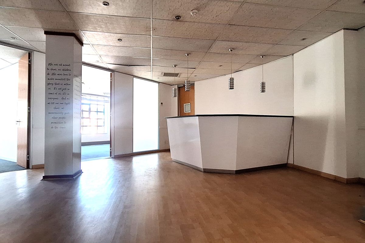 Sunninghill Commercial Rental in secure Business Park 1910SQM - Photo 3