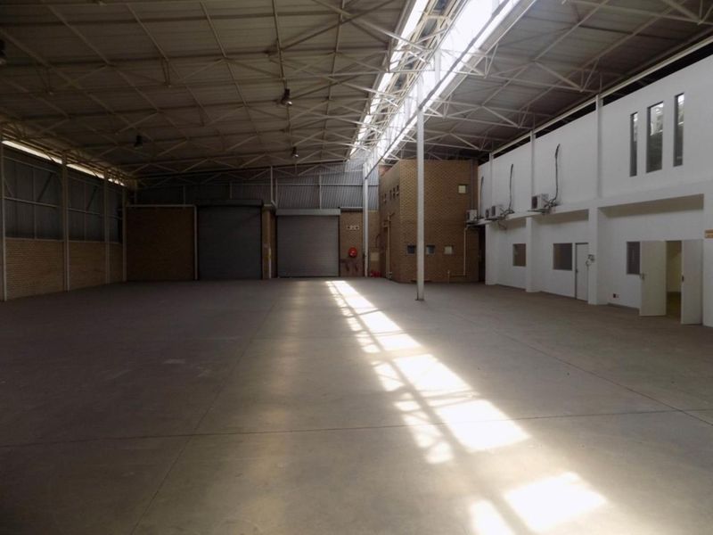 Warehouse & Offices To Let in Linbro Business Park, Sandton - Photo 5
