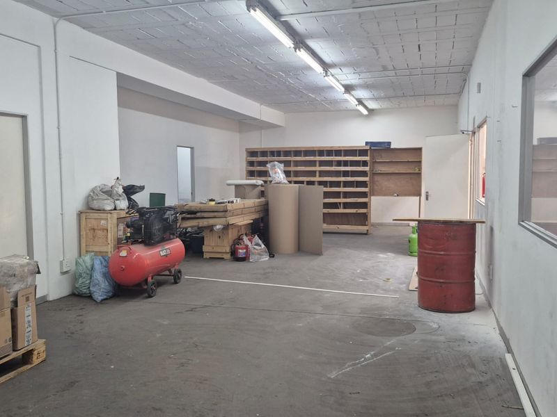 Warehouse & Offices To Let in Linbro Business Park, Sandton - Photo 6
