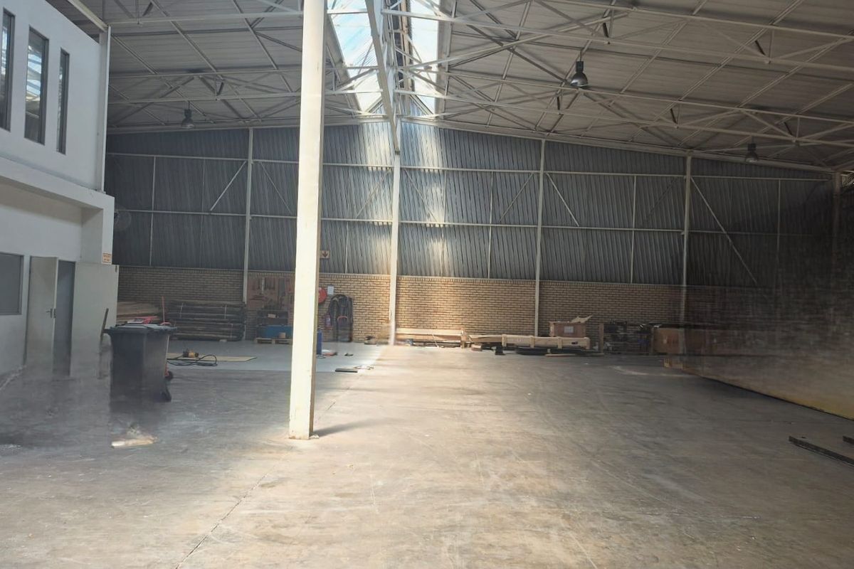 Warehouse & Offices To Let in Linbro Business Park, Sandton - Photo 4